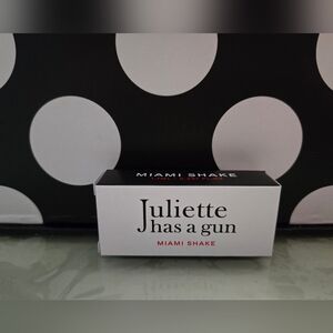 5/$25✨️Juliette Miami Shake SAMPLE✨️